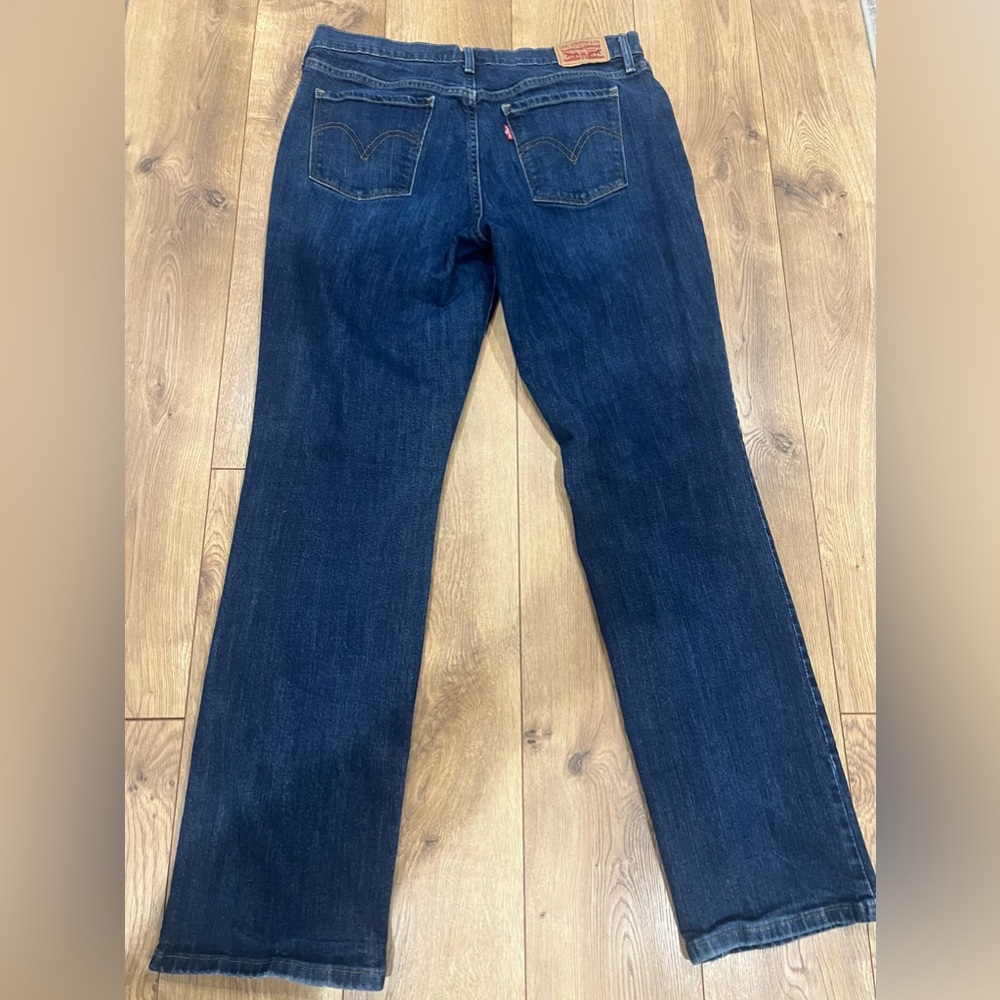 Levi 505 straight leg jeans. Size 10 - Picture 3 of 3